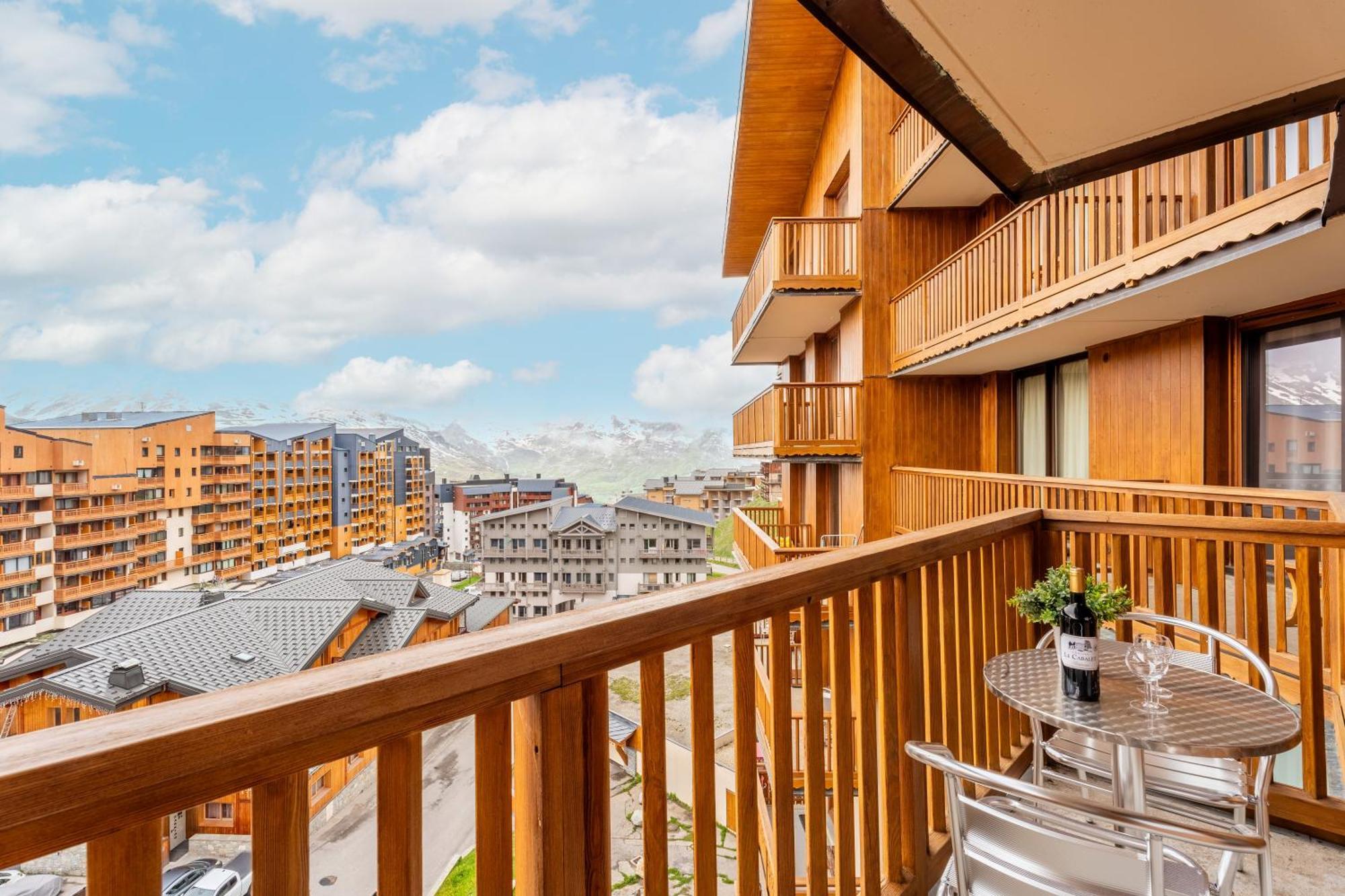 Appartement In-out - Heart Of Warm-hearted Apartment, Wifi 165 Val Thorens